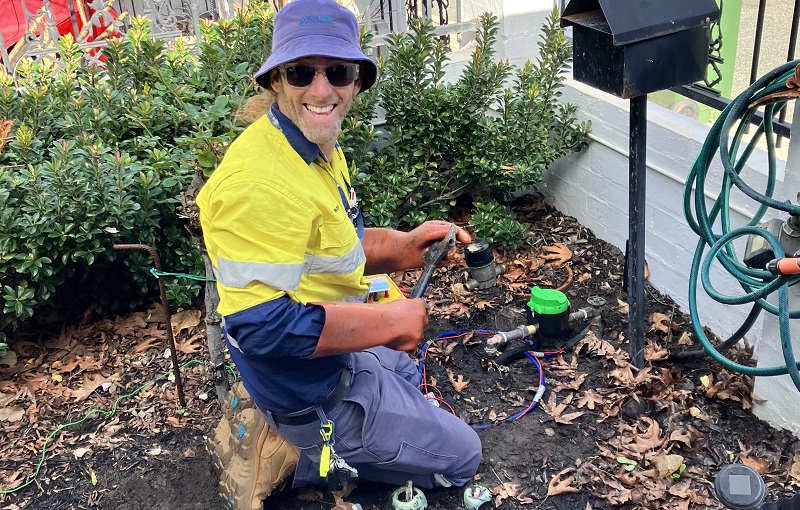 installing a nice green water meter